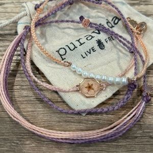 Beautiful never-worn Pura Vida Set